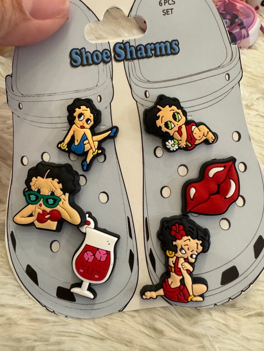 Betty Boop Crocs Shoe Charms
6 piece set